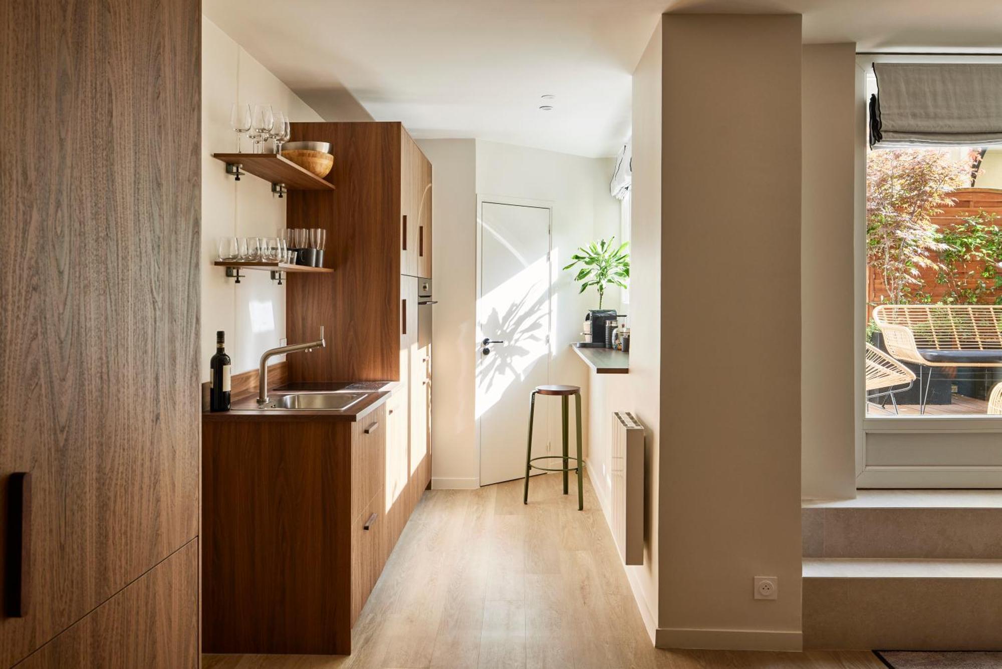 Stylish 2Br & 2Ba With Private Terrace Apartment Paris Ngoại thất bức ảnh